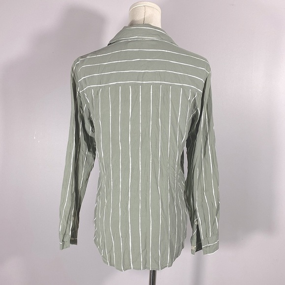 Abercrombie & Fitch Boyfriend Striped Button-Up Shirt Sage green size small - Picture 5 of 10